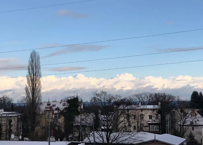 Centrum, W Dolinie Golebiewskiej +hala Garazowa *