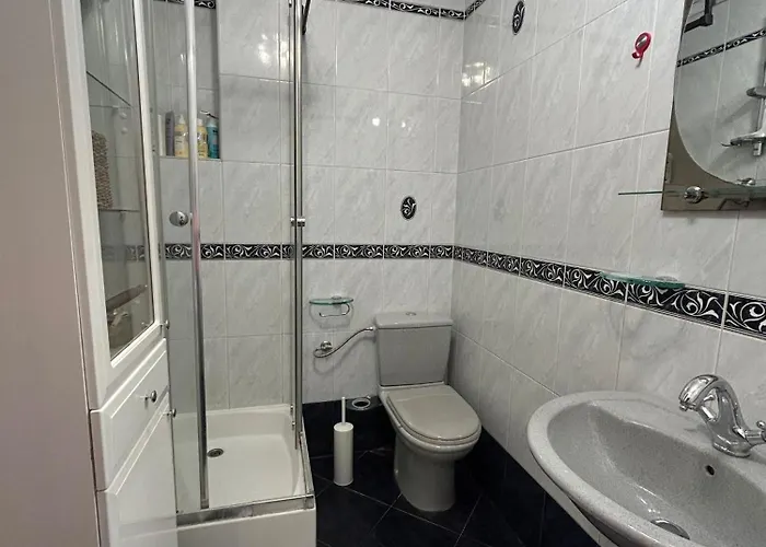 Centrum, W Dolinie Golebiewskiej +hala Garazowa Sopot