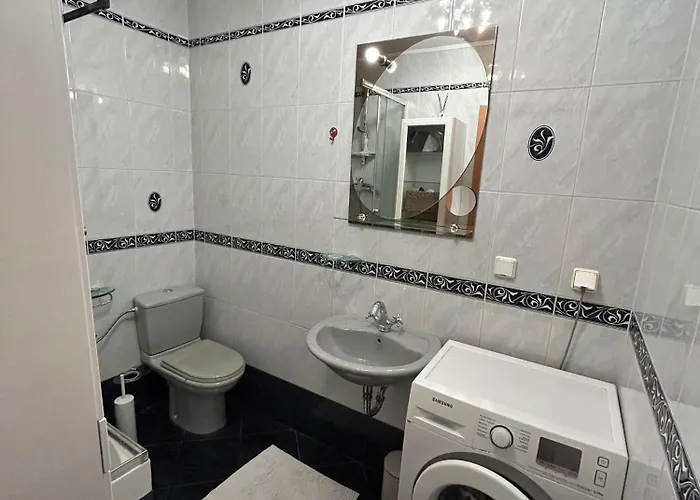 Centrum, W Dolinie Golebiewskiej +hala Garazowa *